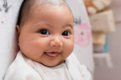 When do babies start to smile?