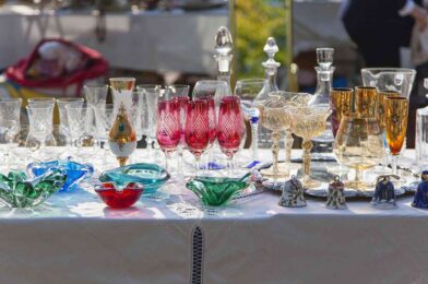 5 Things Designers Always Watches Garage Sale