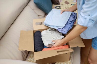 How to get to Tusty smell from clothes in stock