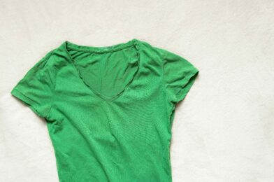 How to Wash your T-shirt Right Way, so your collar does not extend