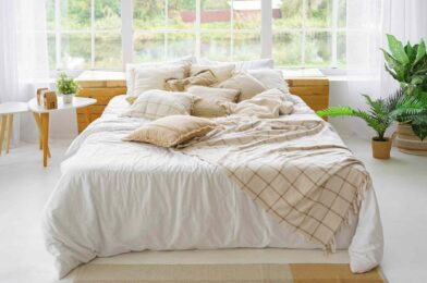 8 formals of errors that actually make your bedroom look crowded